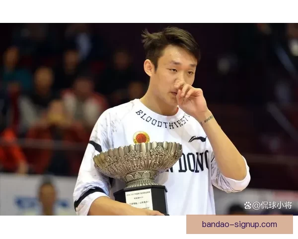 丁彦雨航24岁获MVP初现闯NBA志向 蝉联MVP后更坚定追梦决心